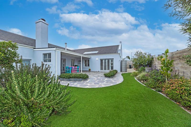 3 Bedroom Property for Sale in Pinehurst Western Cape